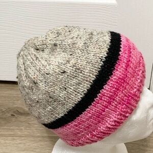 Homemade Hand Knit Beanie Hat OSFM NEW
